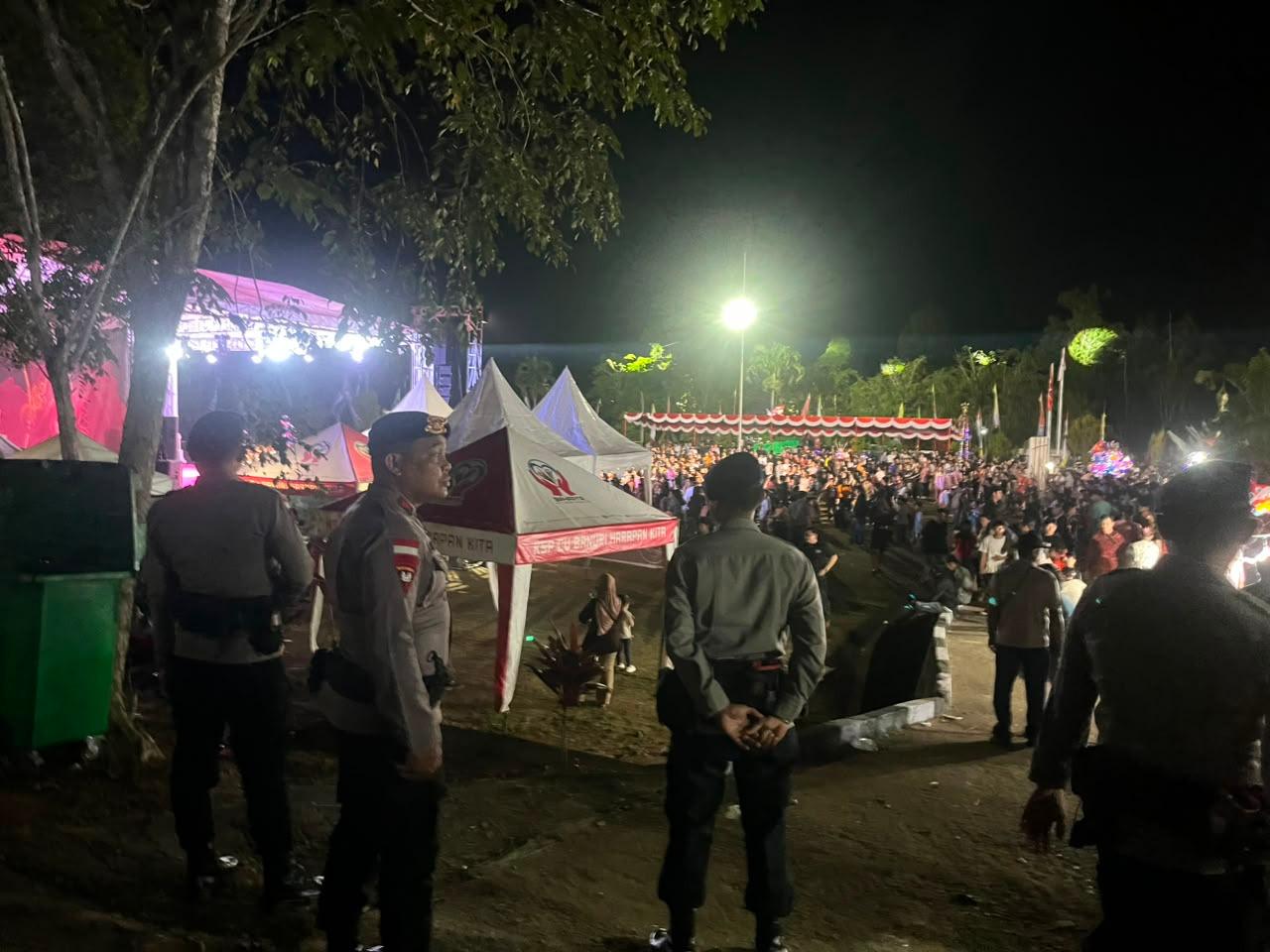 Brimob Kalbar Amankan Gawai Adat Dayak Nosu Minu Podi XXII di Kabupaten Sanggau - Tribunpontianak.co.id