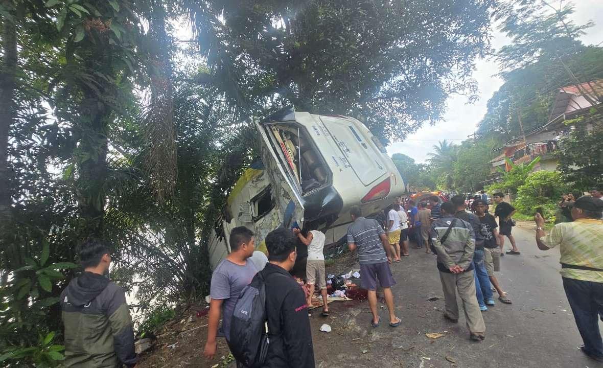 Kecelakaan Bus DAMRI di Sanggau Telan Korban Jiwa, Bupati Soroti Kompetensi Sopir & Kesiapan Armada