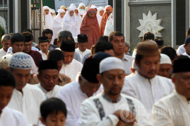 Lebaran-Idul-Adha-2022-Pemerintah-dan-Muhammadiyah-Beda-Hari-Akankah-Terulang-Hari-Raya-Haji-2023.jpg