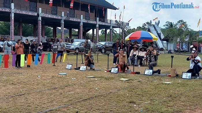 Lomba Menyumpit Semarakkan Pekan Gawai Dayak ke-37 Kalbar Tahun 2023