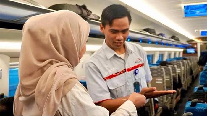 Lowongan-Kerja-di-Bandara-Terbaru-April-2026-Lengkap-Posisi-dan-Syarat-Lamaran-Pekerjaan.jpg