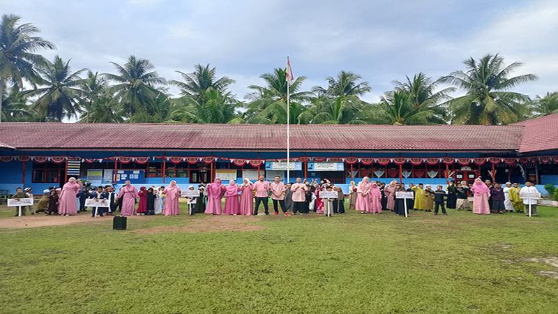 SDN 09 Mempawah Hilir Gelar Pawai Meriah Peringati Maulid Nabi Muhammad SAW 1447 H