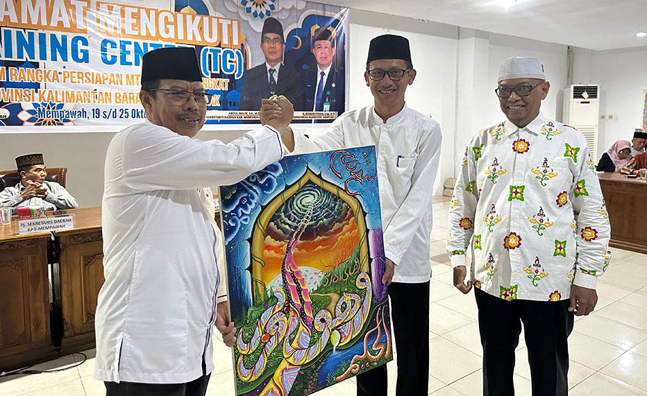 Pj Bupati Ismail Tutup TC Kafilah MTQ Kabupaten Mempawah, Matangkan Persiapan untuk Tingkat Provinsi