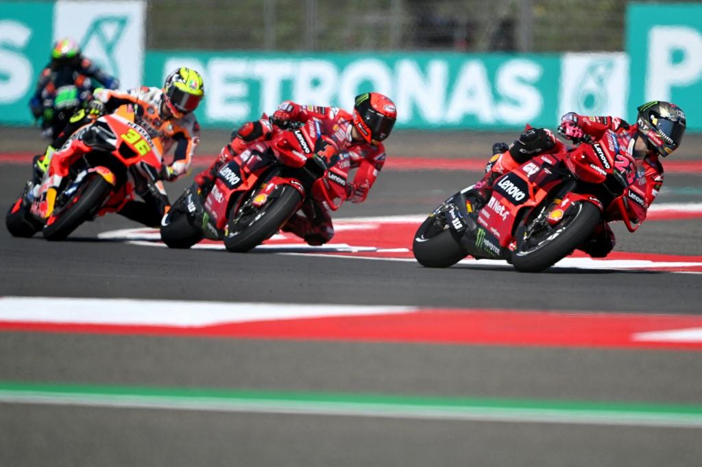 MotoGP-Standings-Francesco-Bagnaia-Melempem-di-Sprint-Race-Mandalika-Jorge-Martin-Puncaki-Klasemen.jpg