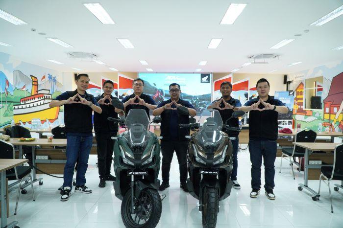 New-Honda-ADV-160-hadir-di-kalbar.jpg