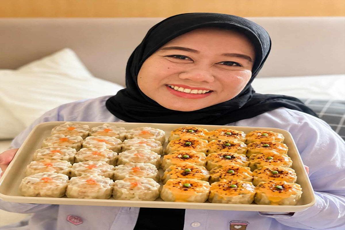 Rahasia Dimsumperinaja Bertahan di Tengah Persaingan, Mampu Jual 6.000 Dimsum Sehari - Tribunpontianak.co.id