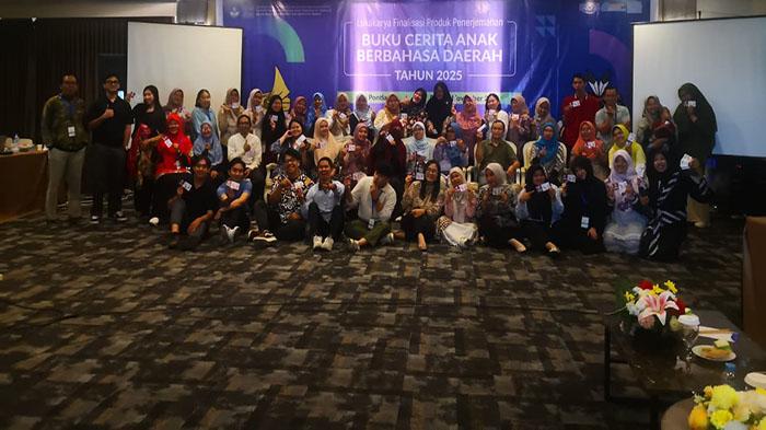 PENUTUPAN-FINALISASI-BALAI-BAHASA-2.jpg