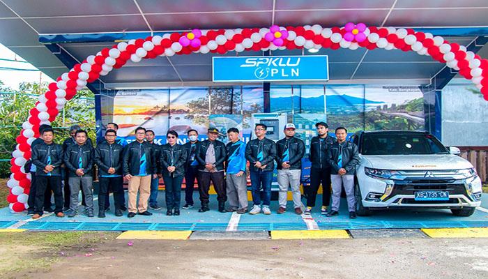 Dukung Program KBLBB, PLN Resmikan SPKLU di Singkawang