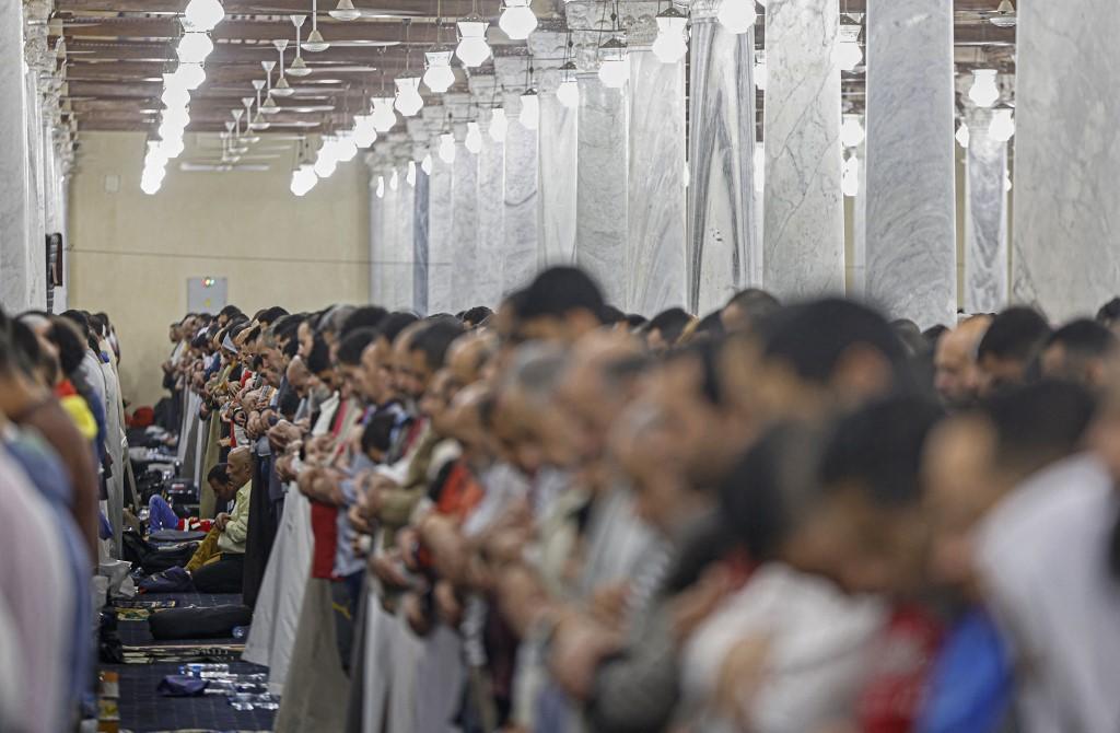 Pahala Tarawih Malam ke 30 Ramadhan Jika Hasil Sidang Isbat Lebaran Idul Fitri Sabtu 22 April 2023