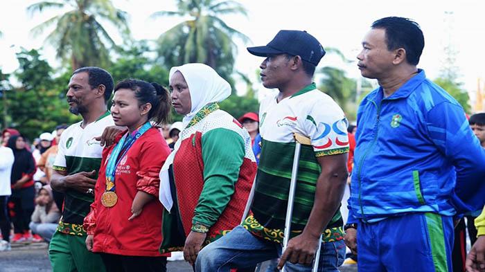 Para-atlet-asal-Ketapang-yang-diberikan-sdf-sd.jpg
