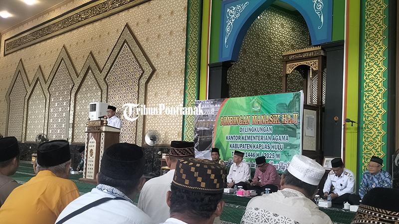 Pembukaan-Manasik-Haji-Kabupaten-Kapuas-Hulu-2025-3453.jpg