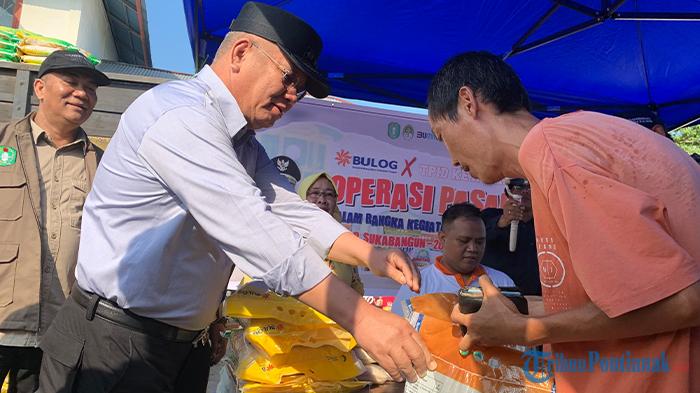 Tekan Inflasi, Pj Gubernur Harisson Turun Langsung ke Pasar Suka Bangun Ketapang
