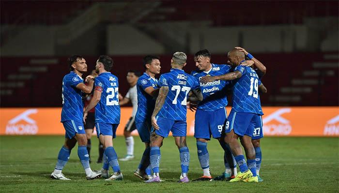 Persib-Bandung-saat-berselebrasi-64545.jpg