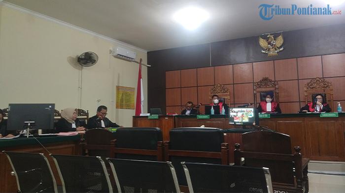 Anggota DPRD Kalbar Erry Iriansyah Dituntut 9 Tahun Penjara dalam Kasus Korupsi BP2TD Mempawah
