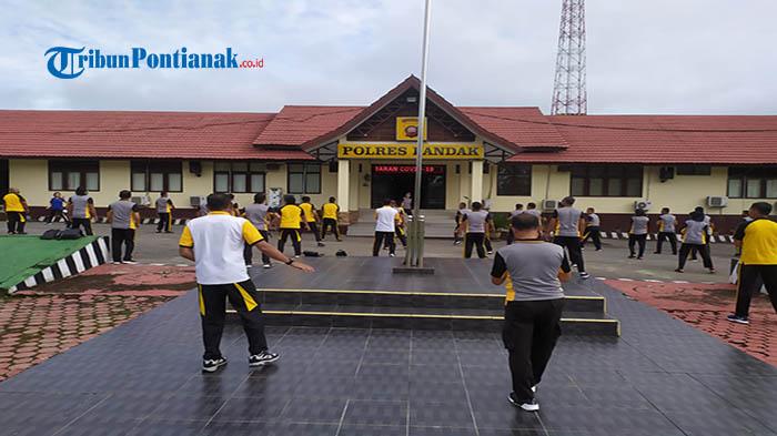 Personel-Polres-Landak-saat-sdf-sdf-sd.jpg