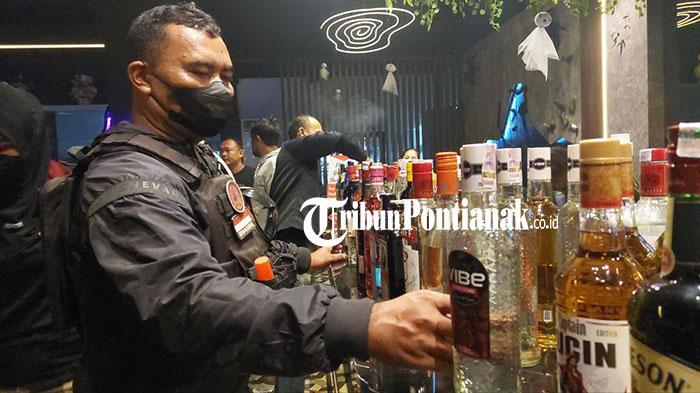 Polres dan Satpol PP Kubu Raya Gelar Razia di THM, Temukan Minol dan Pengunjung Positif Narkoba