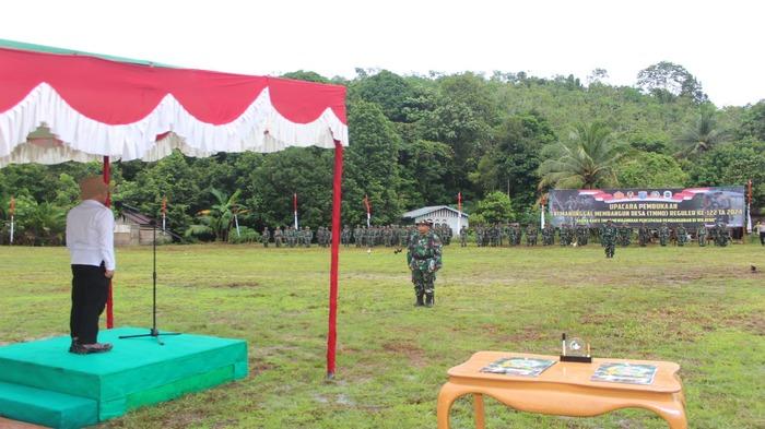 Pjs Bupati Kapuas Hulu Buka TMMD di Bunut Hulu