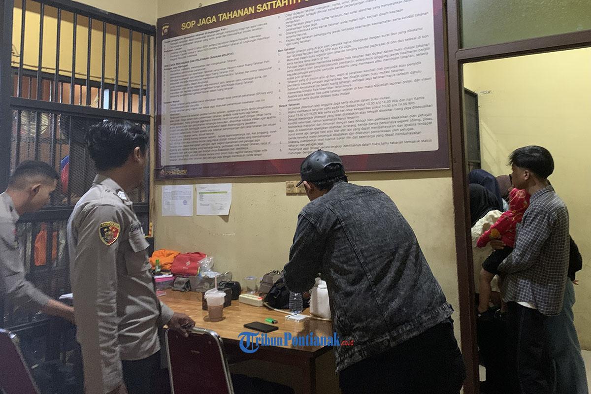 Polres-Kubu-Raya-di-Hari-Raya-Idul-Adha-1447H-Rabu-27-Mei-2026.jpg