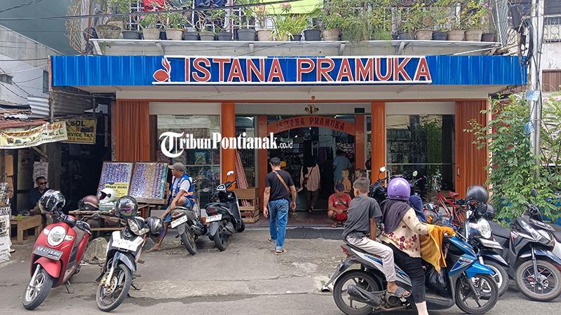 Jelang Tahun Ajaran Baru, Penjualan Perlengkapan Sekolah di Pontianak Mulai Meningkat