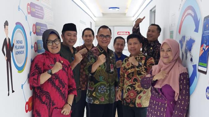 Gerak Cepat Bupati Satono, Sambas Dapat 5000 Eksemplar Blangko e-KTP