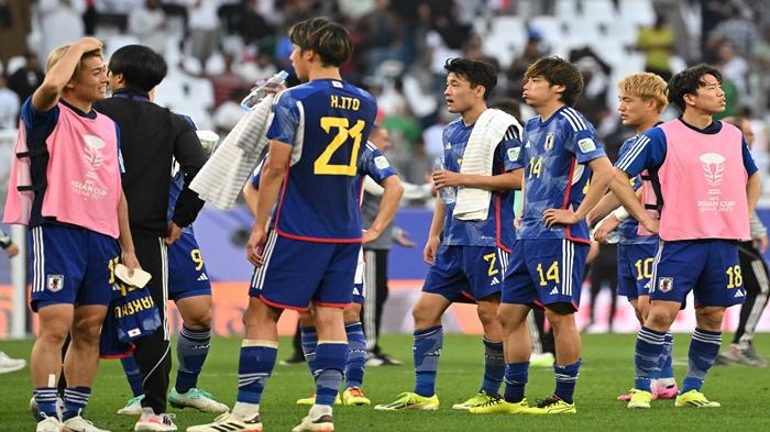 Reaksi-para-pemain-Jepang-di-akhir-pertandingan-sepak-bola-Grup-D-Piala-Asia.jpg