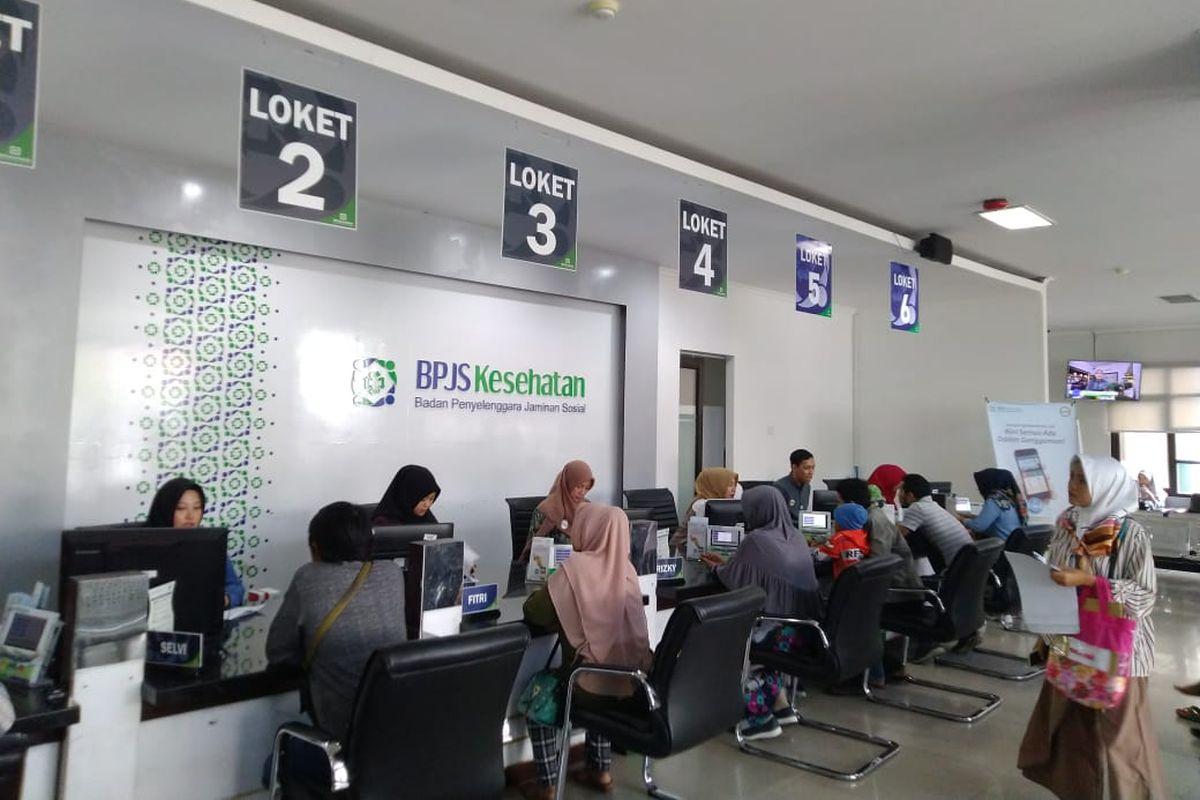 Resmi Naik! Tarif Iuran BPJS Kesehatan Terbaru Per Agustus 2024 Semua Kelas Cek Dulu Disini