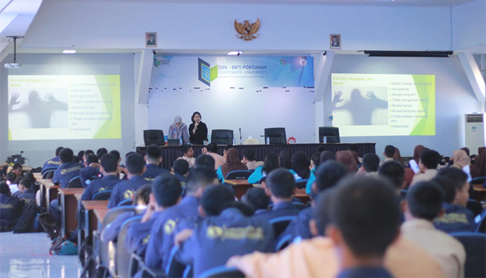 SMK-SMTI-Pontianak-menyelenggarakan-sosialisasi-kesehatan-jiwa-1.jpg