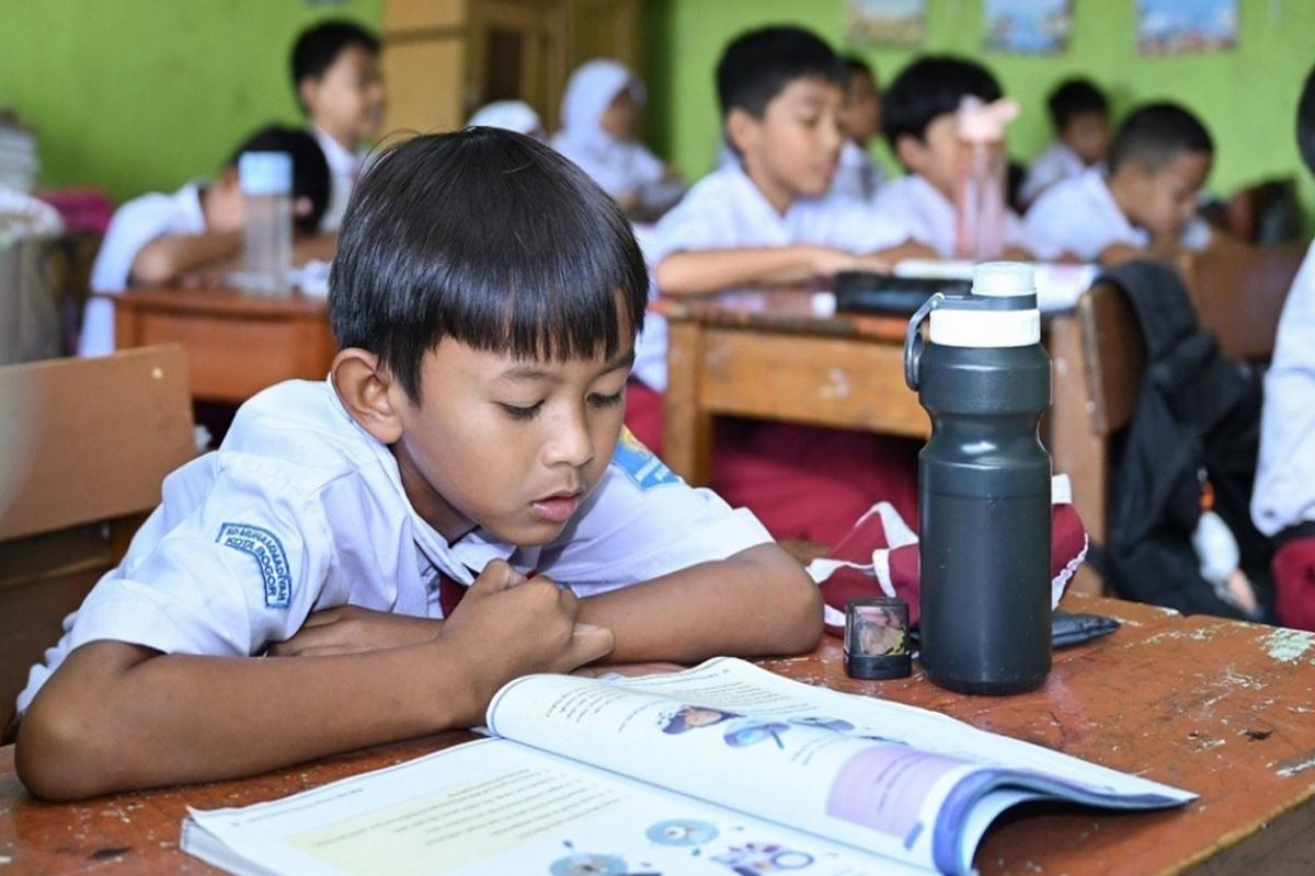 6 Peristiwa Terpopuler Kalbar! Jadwal Masuk Sekolah SD SMP SMA Juli 2026 di Kalbar - Tribunpontianak.co.id