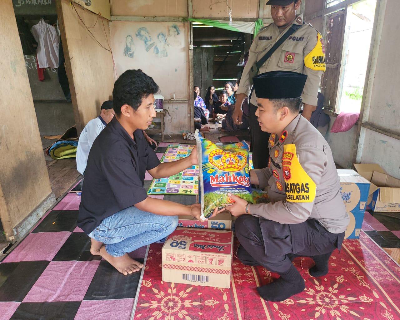 Temui Keluarga Anak Korban Kekerasan, Kapolsek Matan Hilir Selatan Beri Semangat dan Bantuan