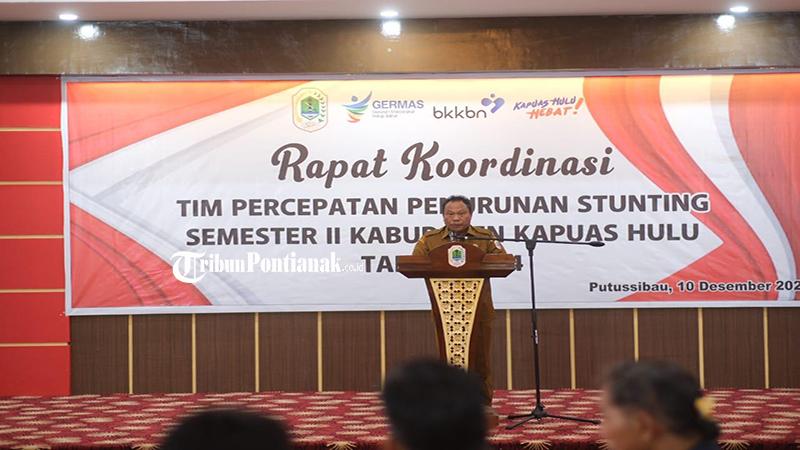 Sekda-Kapuas-Hulu-Provinsi-Kalimantan-Barat-Mohd-Zaini-234rs.jpg
