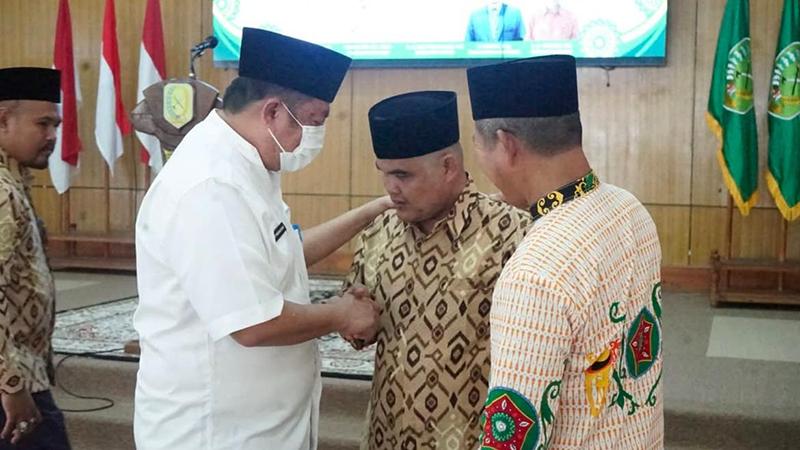 Sekda-Sambas-Fery-Madagaskar-melepas-sejuml32.jpg