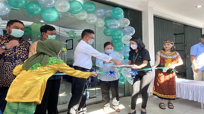 Resmikan Lab Baru di Pontianak, Edi Harap Tambah Pilihan Bagi Masyarakat untuk Periksakan Kesehatan