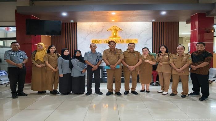 Kemenkum Kalbar Rampungkan Harmonisasi Raperbup Sintang Rencana Penanggulangan Kemiskinan Daerah - Tribunpontianak.co.id