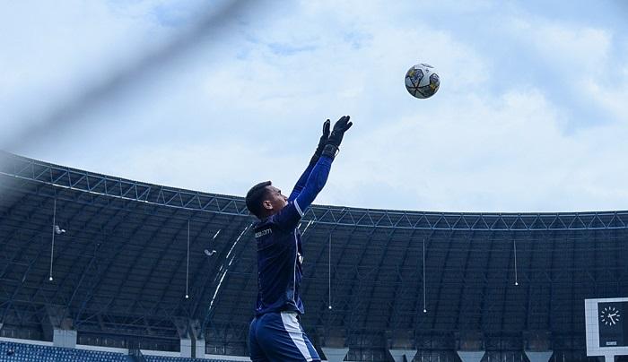 Stadion-Gelora-Bandung-Lautan-Api-GBLA-Bandung-Jawa-Barat.jpg
