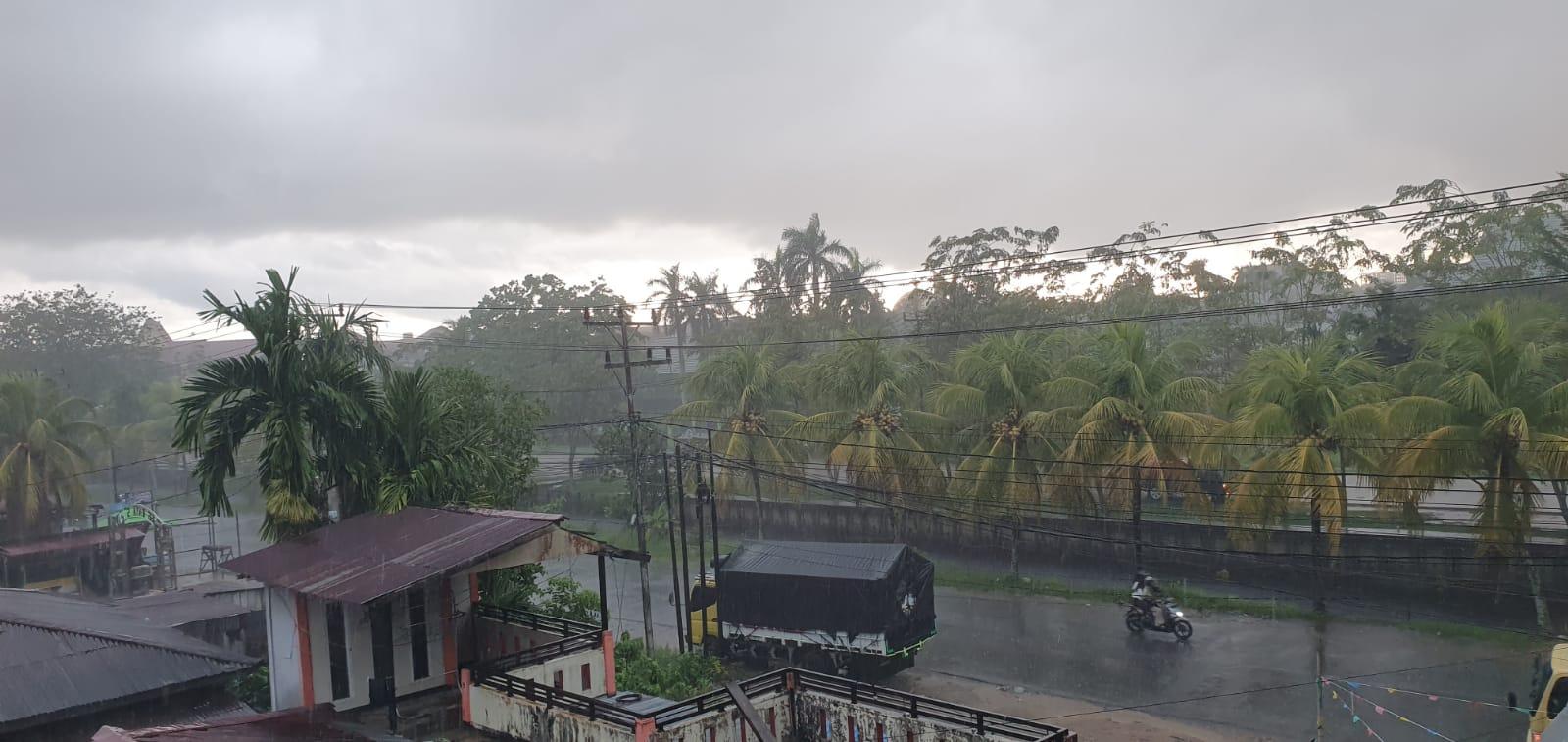 Status-Siaga-Wilayah-Dihantam-Badai-Hujan-Sangat-Lebat-Malam-Ini-Peringatan-Dini-BMKG-11-April-2026.jpg