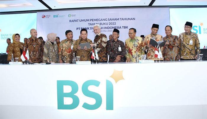 Susunan-Direksi-dan-Komisaris-BSI-yang-Baru-Usai-Dirombak-Erick-Thohir-Buntut-BSI-Error.jpg