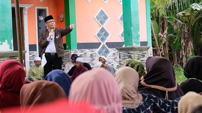 Rasakan Dampak Program Sekolah Gratis, Emak-Emak Sungai Kunyit Sambut Kehadiran Sutarmidji