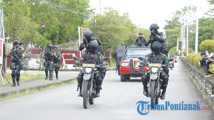 TNI Polri Terlibat Baku Tembak dengan Teroris di Putussibau Kapuas Hulu Pada Simulasi Sispamkota