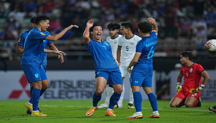 Thailand-merayakan-gol-dalam-laga-AFF-2022-34788.jpg