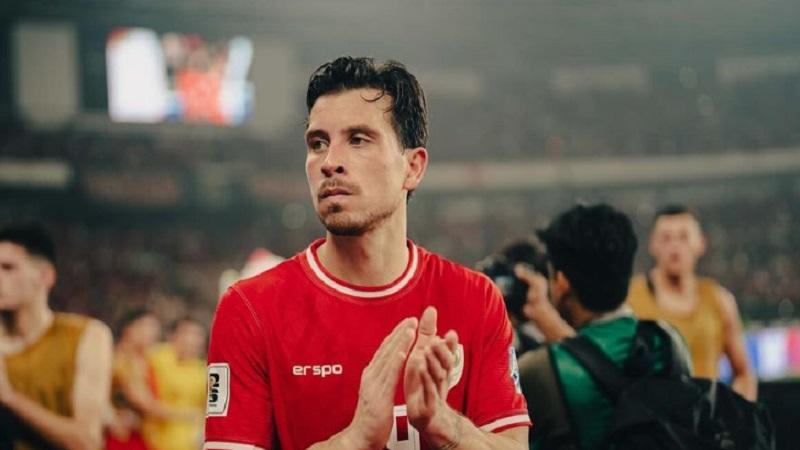 Alasan Thom Haye Pukul Keras Kakinya Sendiri Sebelum Pertandingan Dimulai