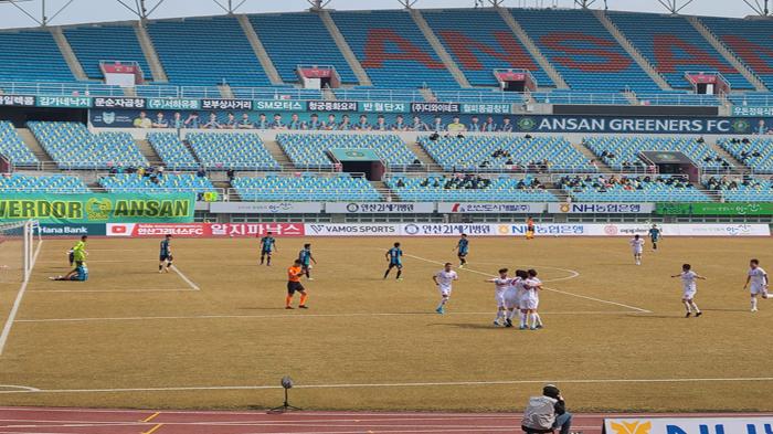 Tiago-Orobo-Asnawi-Mangkualam-Dkk-Score-Gyeongnam-Vs-Ansan-Greeners-K-Lueage-2.jpg