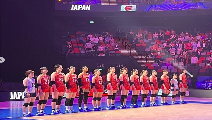 Tim-voli-putri-Jepang-di-VNL-20243543.jpg