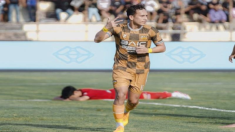 Top-Skor-Liga-1-2024-2025-Update-Berebut-Gol-Egy-Maulana-Vikri-di-Tengah-Kepungan-Striker-Asing.jpg
