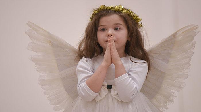 Ucapan Selamat Natal buat Pacar atau Kekasih dengan Teks Kalimat Romantis dan Menyentuh Hati