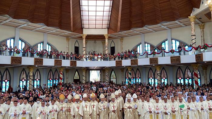 Rangkaian Perayaan 100 Tahun Paroki Katedral Sanggau Ditutup Dengan Misa