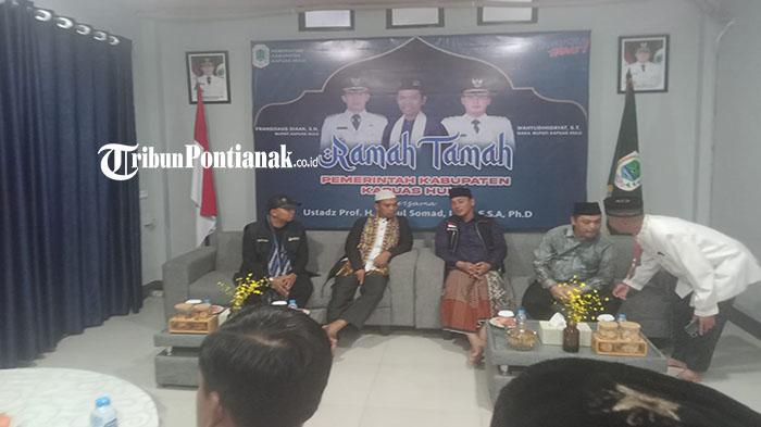 Ustad Abdul Somad Tiba di Putussibau, Wabup Kapuas Hulu Sampaikan Kerukunan Umat Beragama