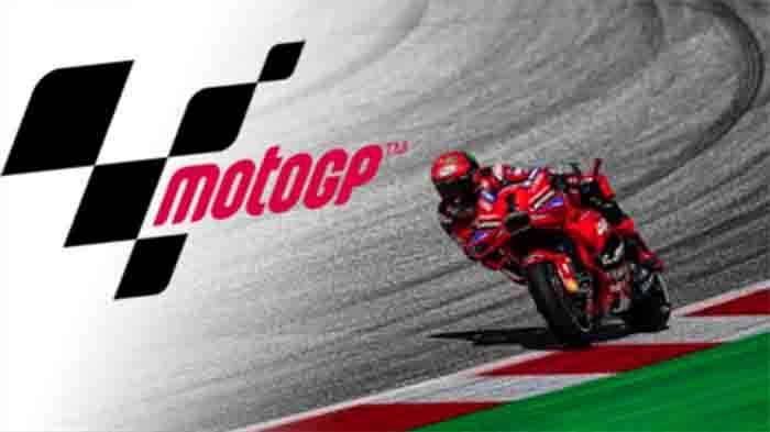 Valentino-Rossi-Puji-Francesco-Bagnaia-usai-Juara-MotoGP-Austria-2024-Singgung-Marc-Marquez.jpg