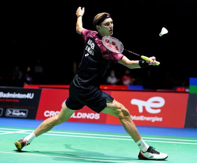 Viktor-Axelsen-Juara-French-Open-2022-Papa-Vega-Cuma-Perlu-45-Menit-Kalahkan-Rasmus-Gemke.jpg