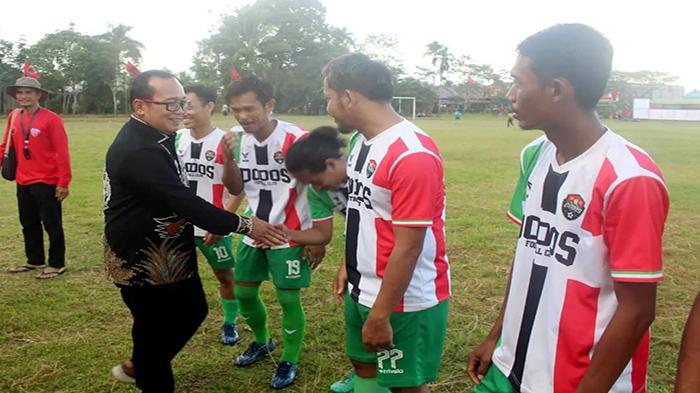 64 Tim di Kubu Raya Ikuti Turnamen Sepak Bola Banteng Cup 2023