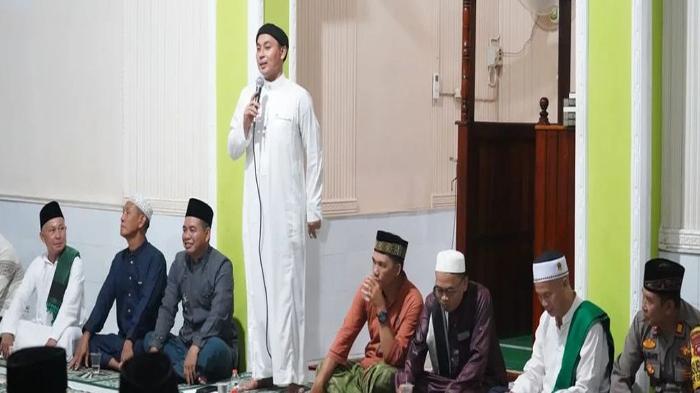 Wakil-Bupati-Kapuas-Hulu-Wahyudi-Hidayat-234ewdse.jpg